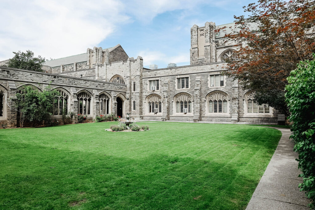 residence courtyard